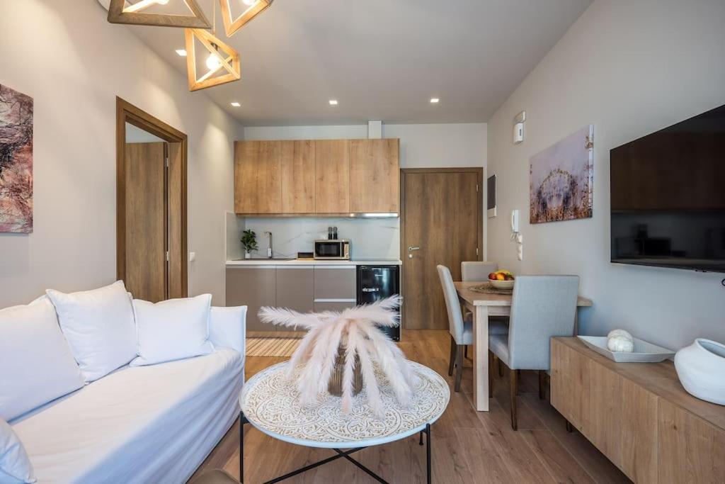 Amalia'S Luxury Apartment 1 Ираклио Екстериор снимка